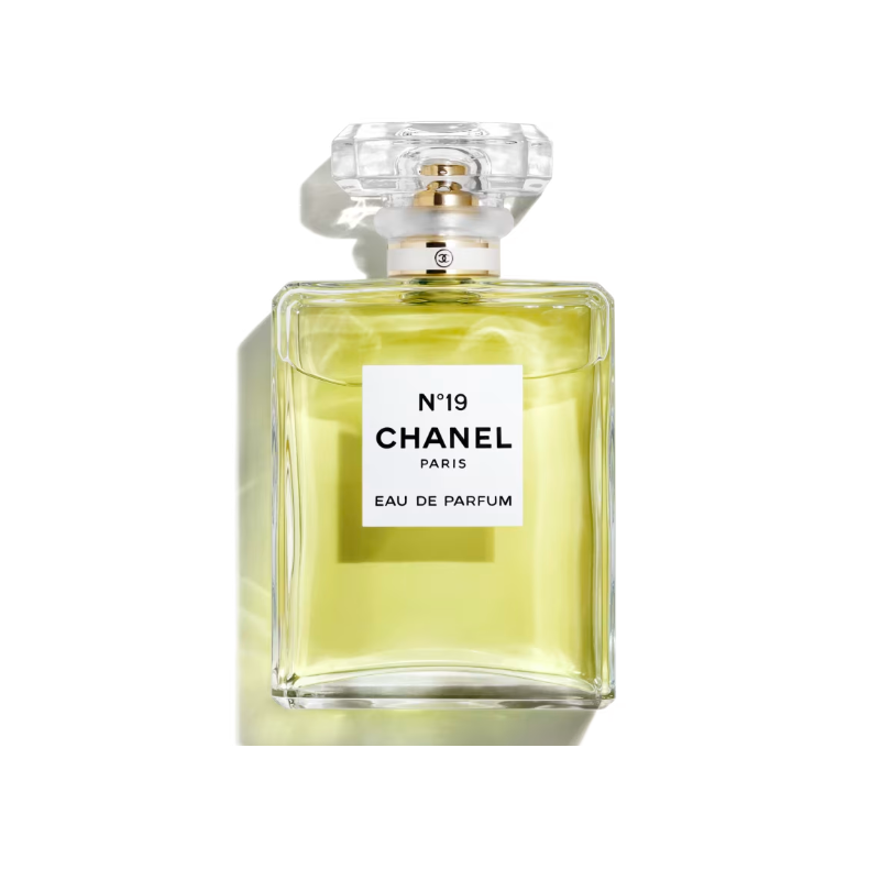 CHANEL N°19 Eau de Parfum – Green Floral Fragrance for Women